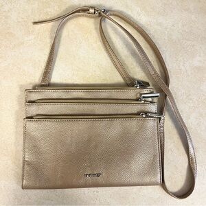 LIKE NEW: Nine West Crossbody Purse